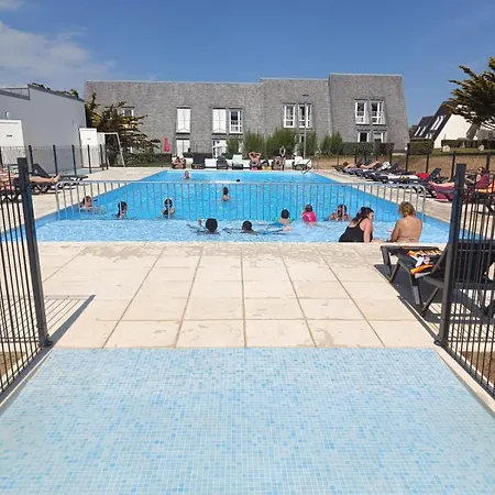 Maisonnette T2 Avec Piscine Chauffee Et A 300m Apartment